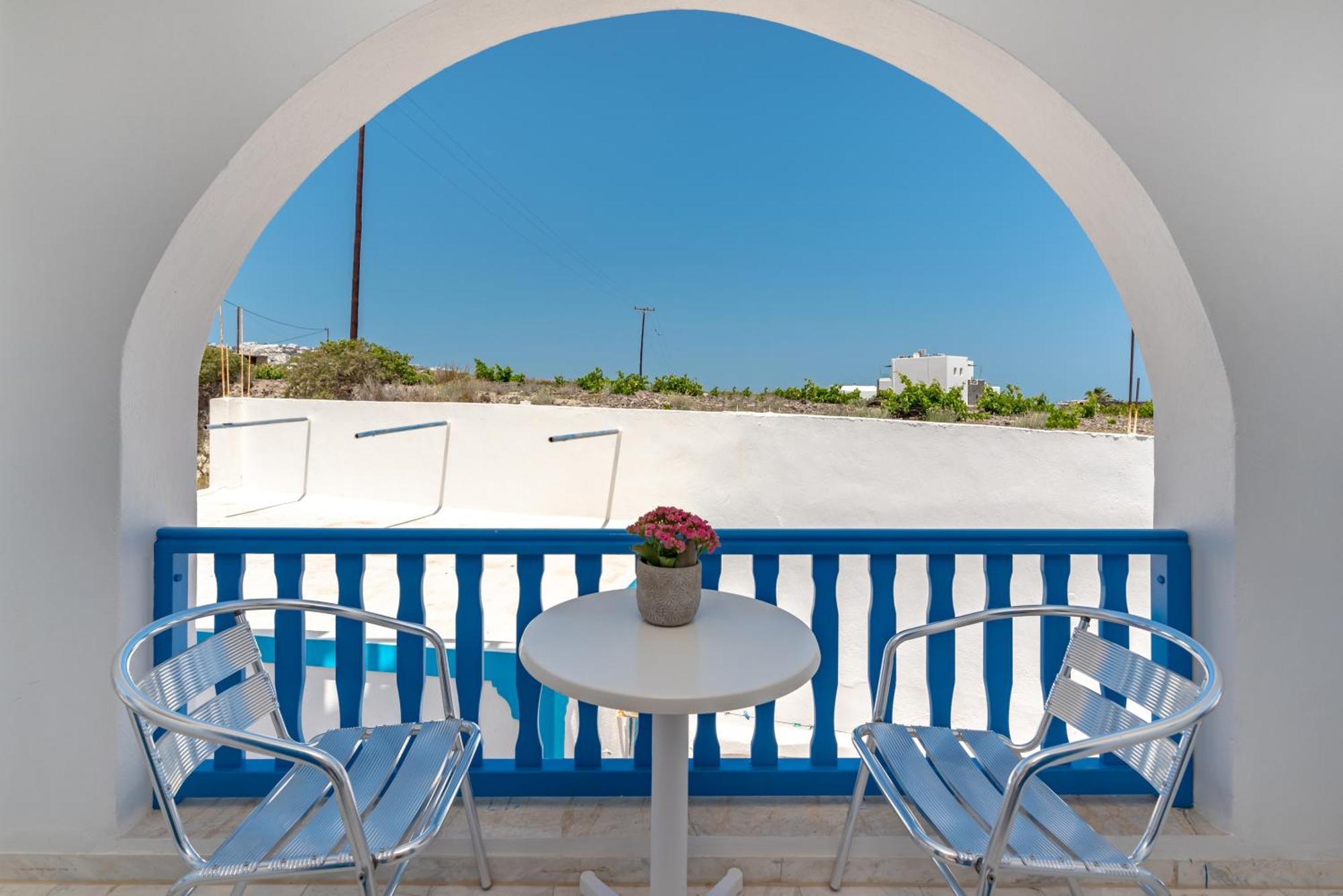 Margarita Karterados (Santorini)