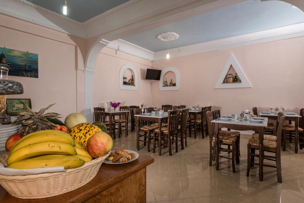 Gasthuis Margarita Karterados (Santorini)
